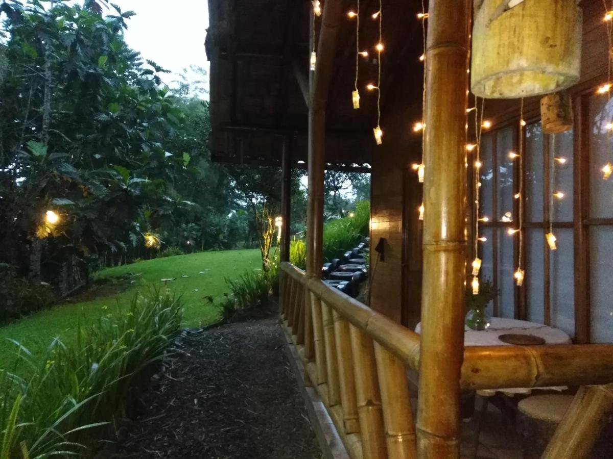 Estancia La Colina Santo Domingo de los Colorados Bagian luar foto