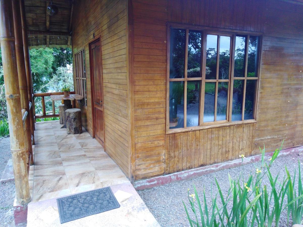 Estancia La Colina Santo Domingo de los Colorados Bagian luar foto