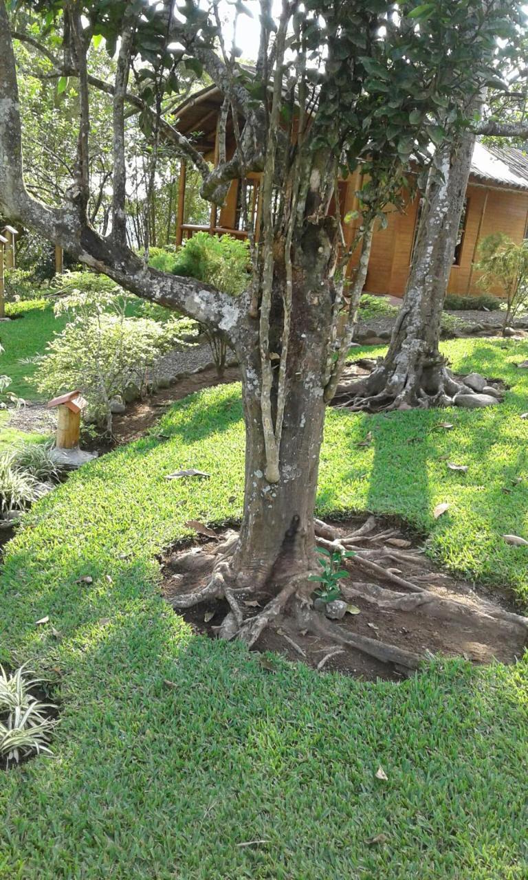 Estancia La Colina Santo Domingo de los Colorados Bagian luar foto