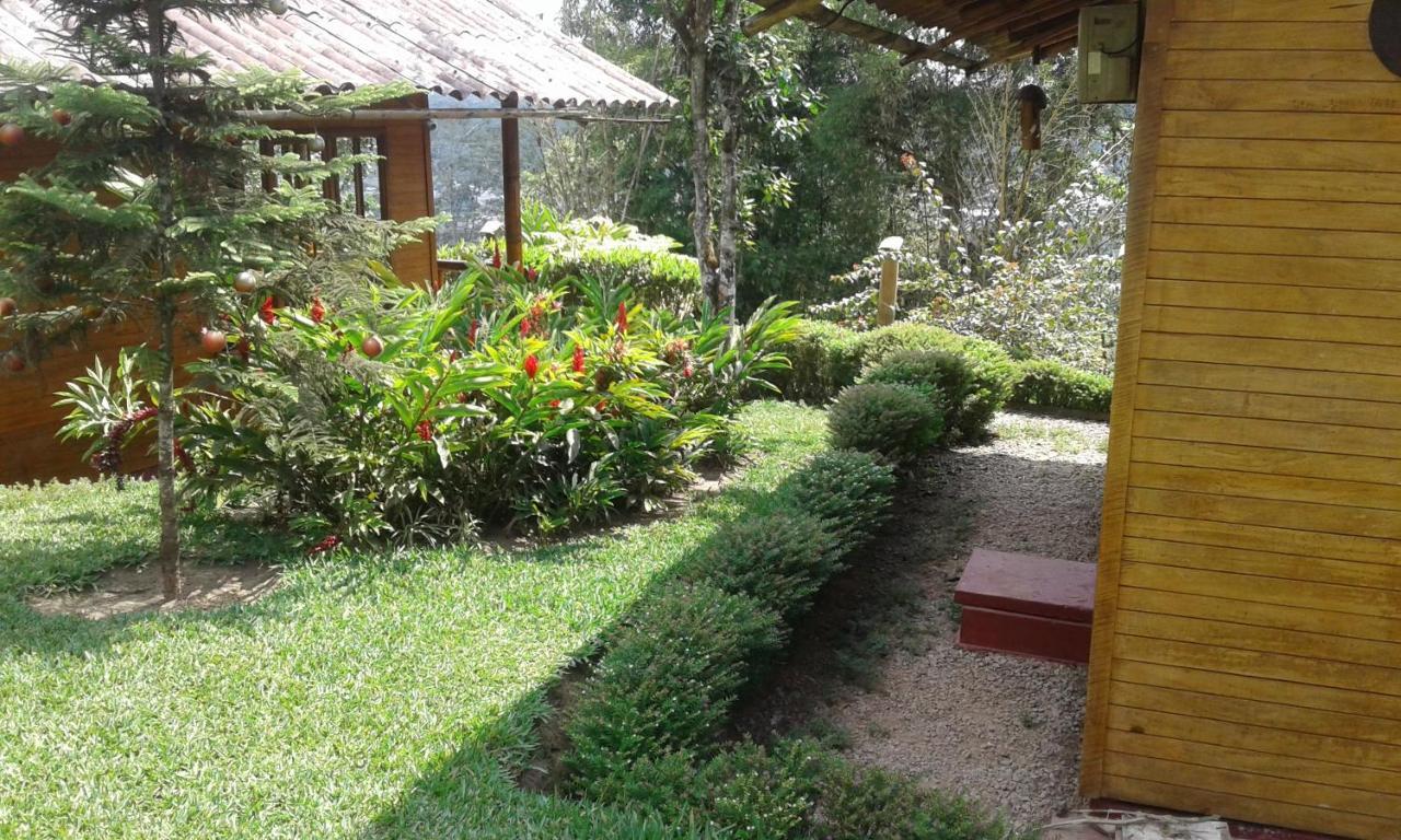 Estancia La Colina Santo Domingo de los Colorados Bagian luar foto